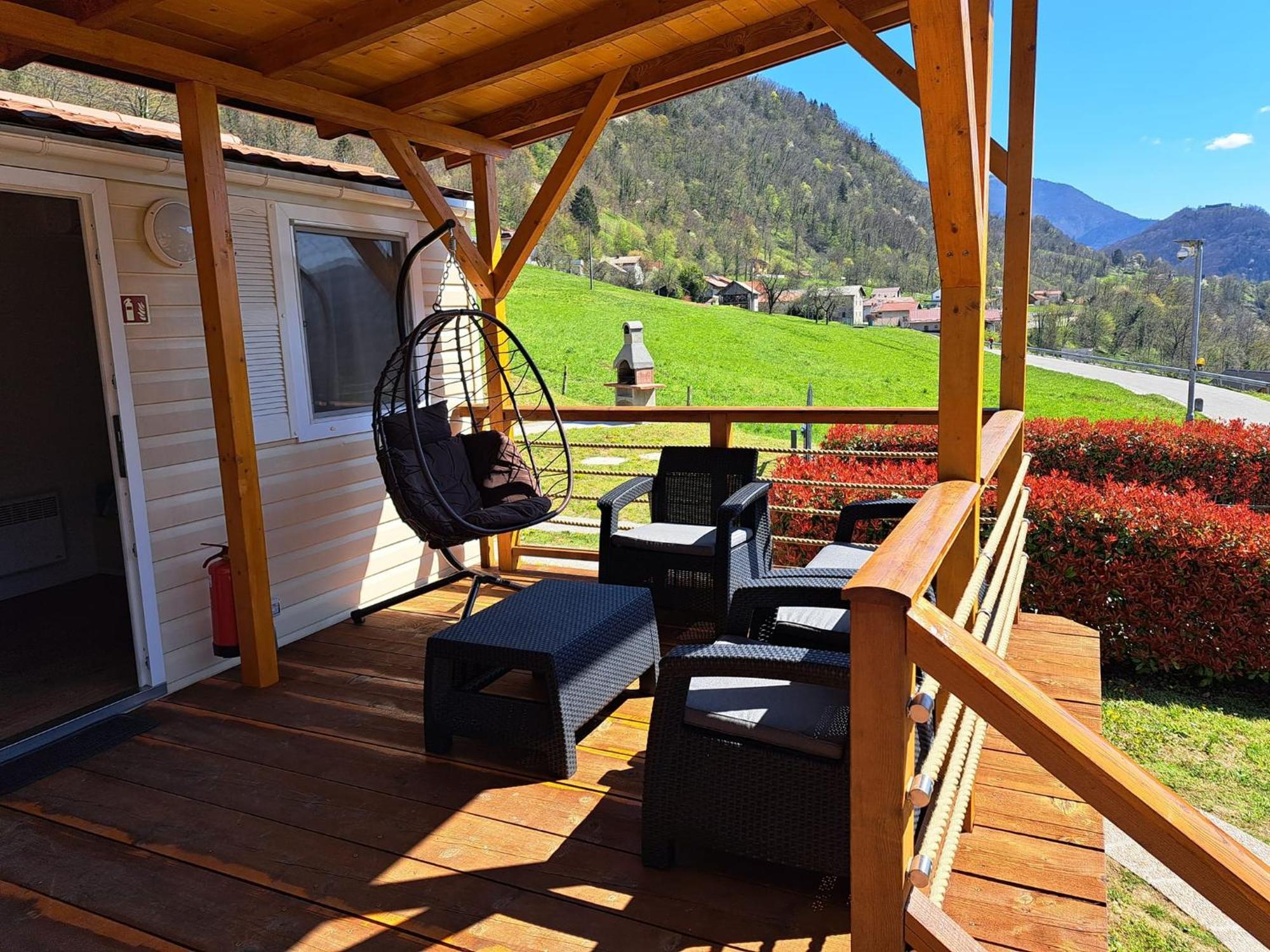 Holiday House Near The Soca River โทลมิน ภายนอก รูปภาพ