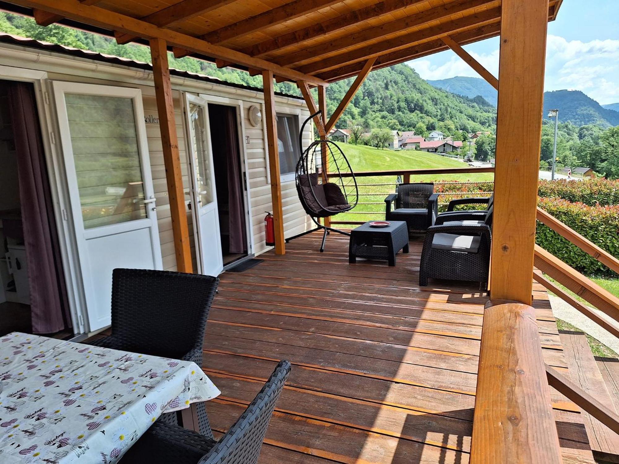 Holiday House Near The Soca River โทลมิน ภายนอก รูปภาพ